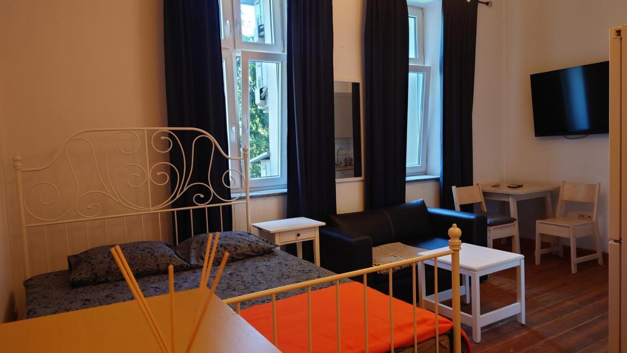 Apartamenty Przy Stonehenge Sosnowiec Exteriér fotografie